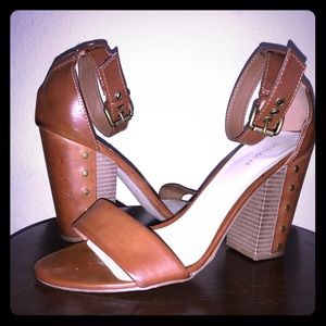 leather chunky heels size 10